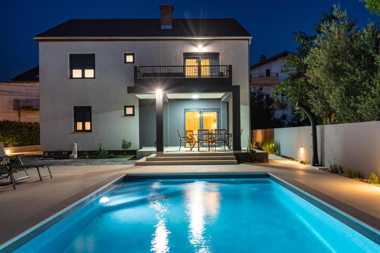 Holiday House Vito Zadar Eksteriør billede